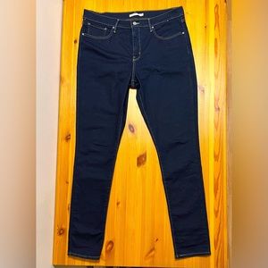 Levi’s 301 shaping skinny dark wash jeans size 33/32